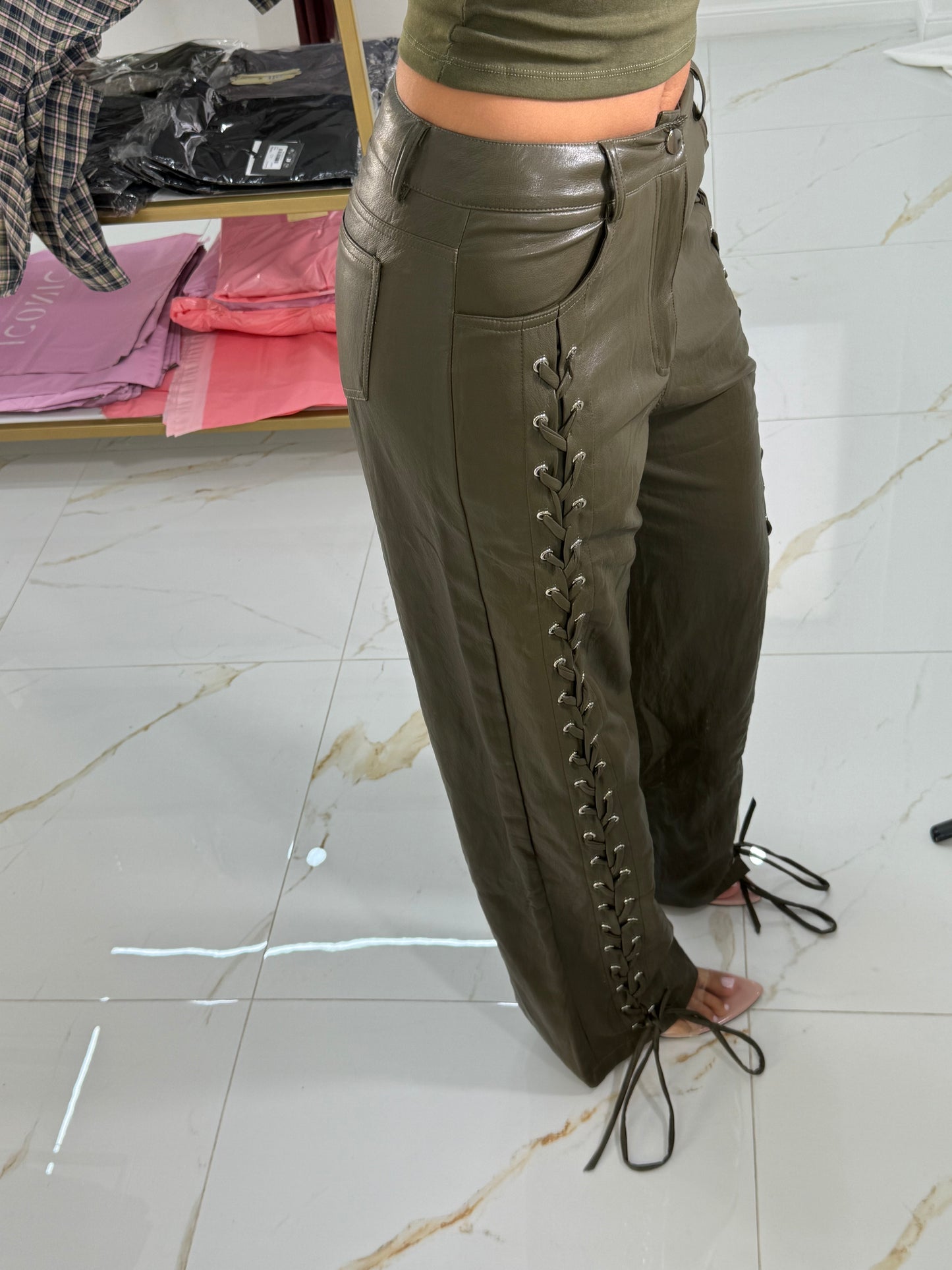 Pantalone Stringhe Olive