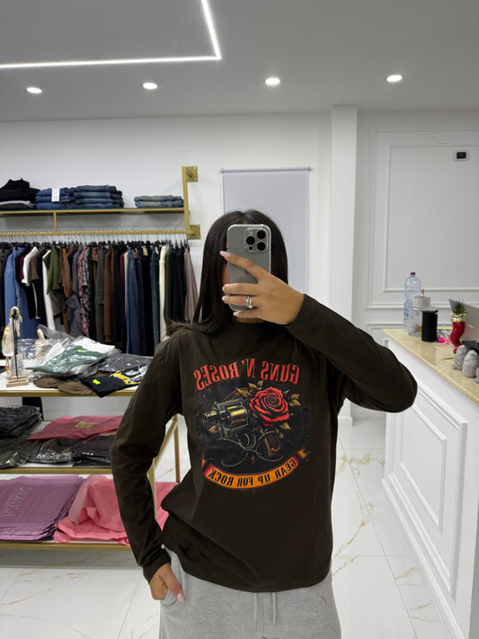 Roses Brown