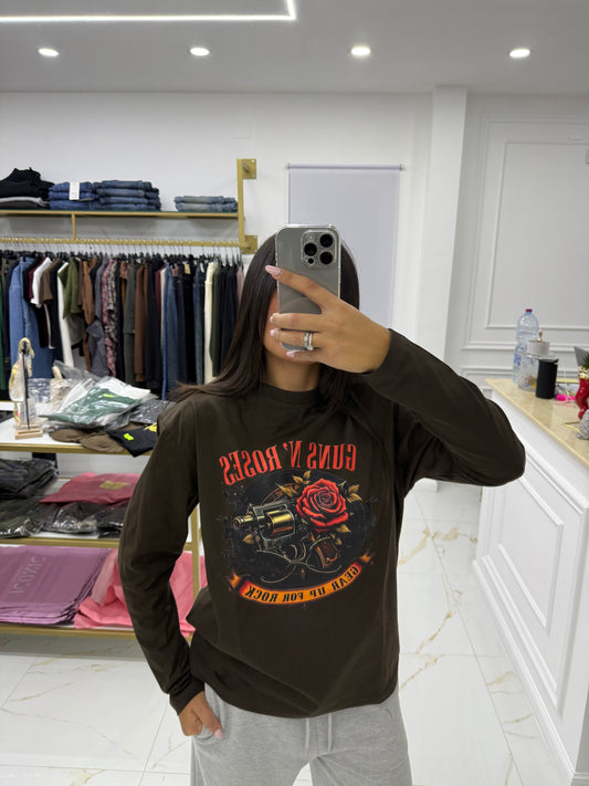 Roses Brown