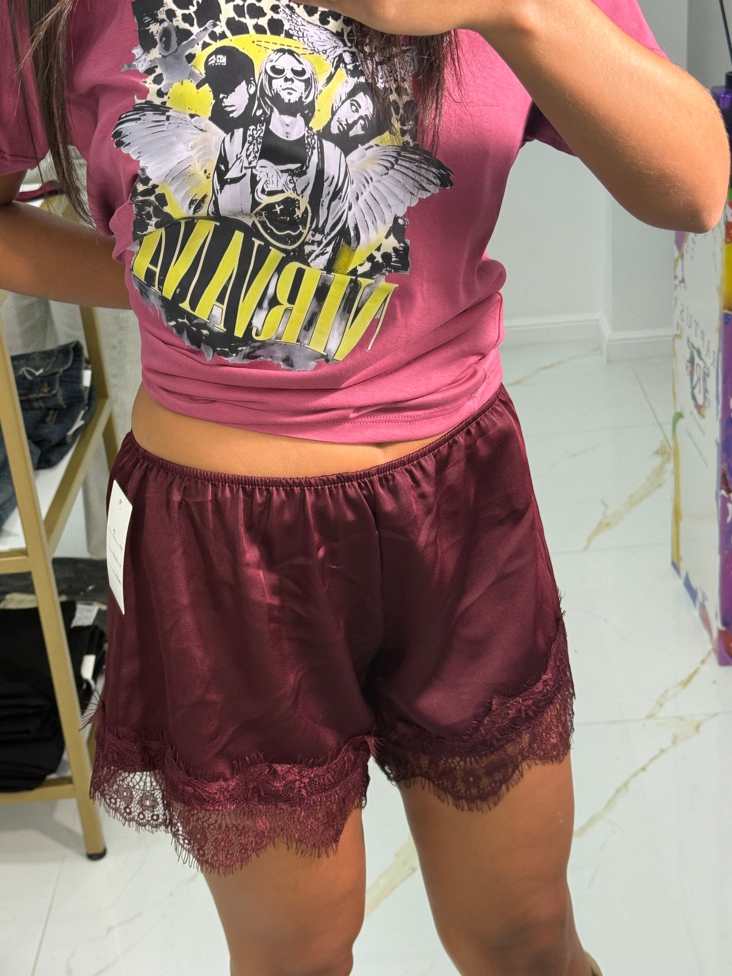 Shorts Saten